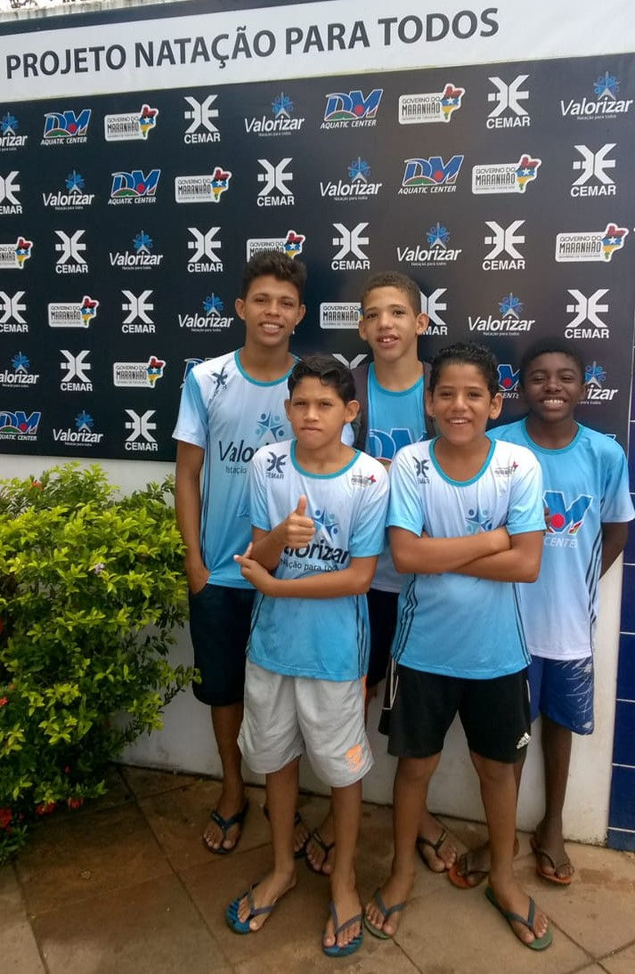 Nadando a Favor da Vida