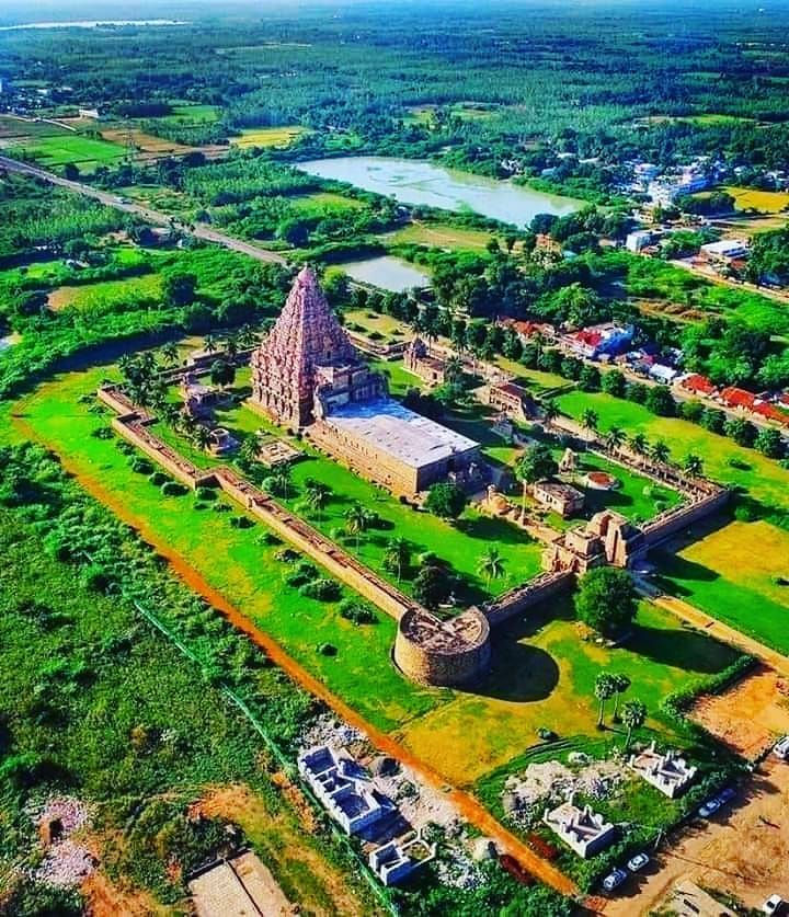Imej kecil: Gangaikonda Cholapuram was established as a capital city by Chola king Rajendra Chola