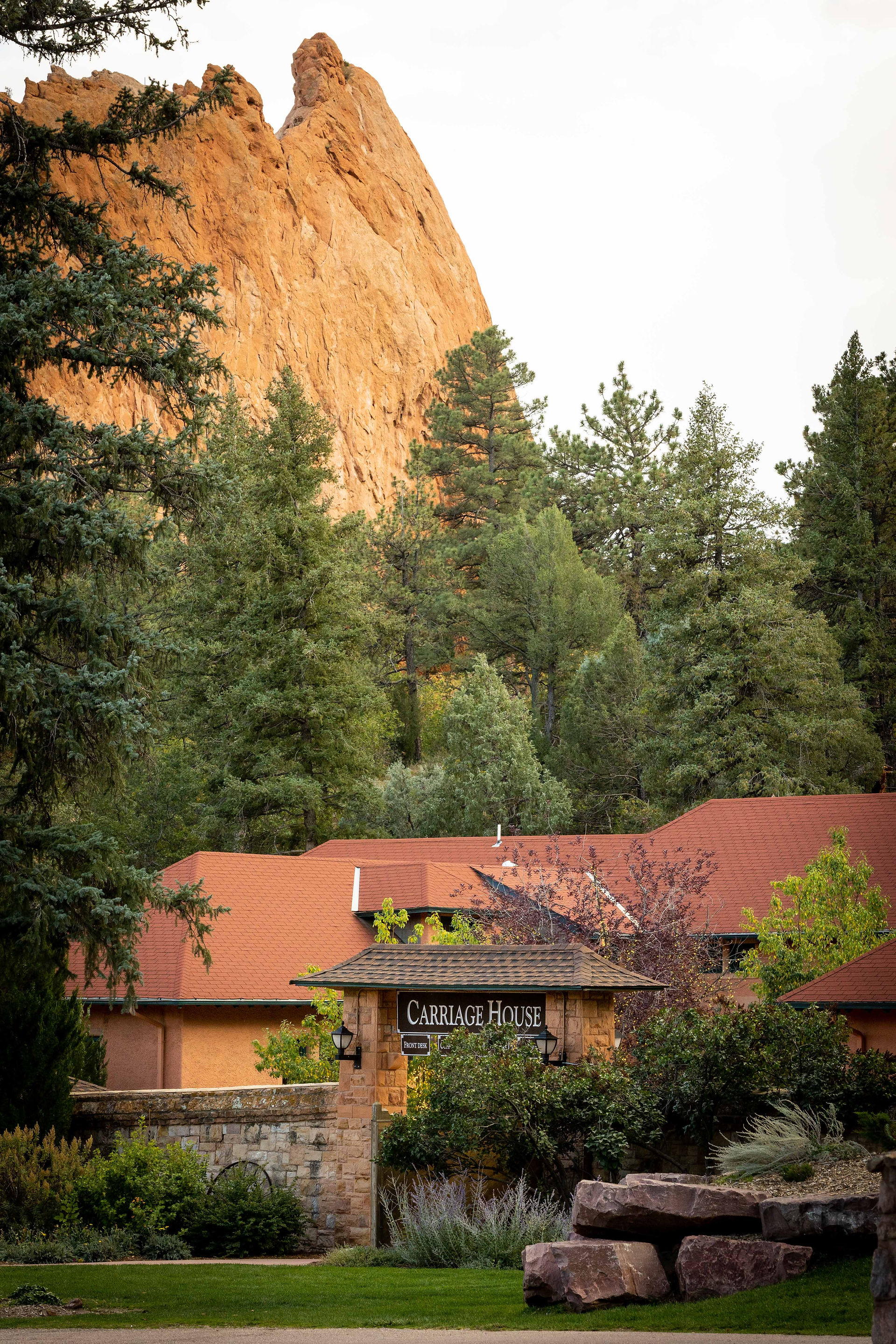 Glen Eyrie Castle anniversary photographer