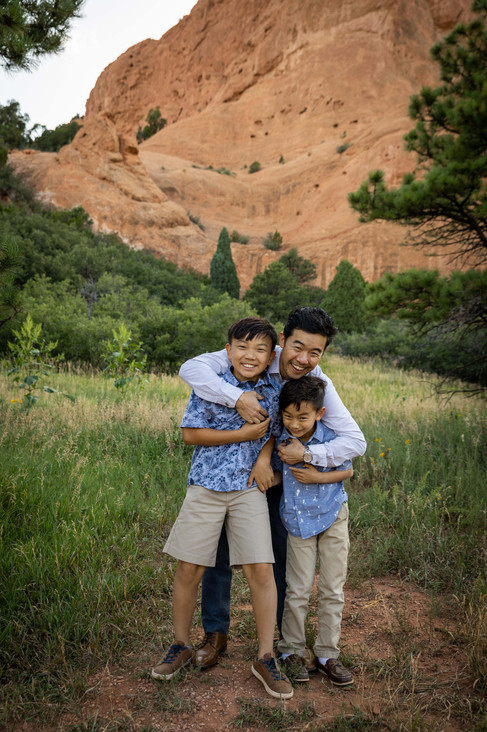 Garden of the Gods family photographer