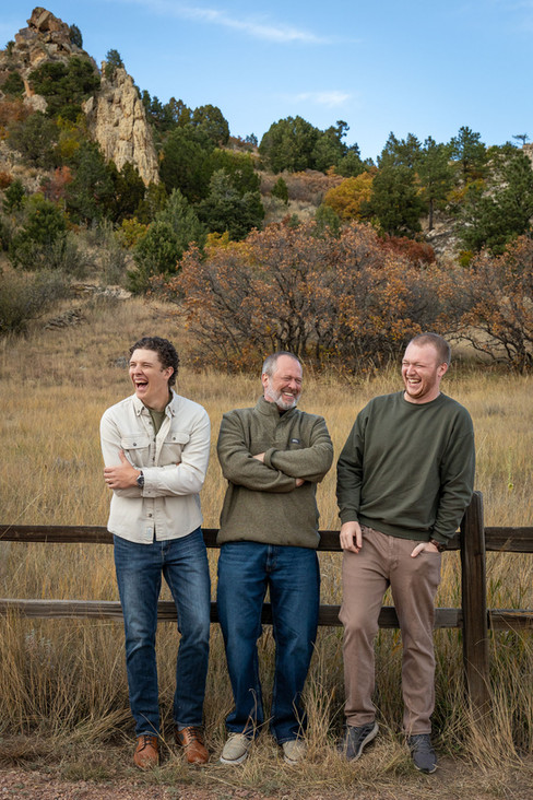 family photography at garden of the gods
