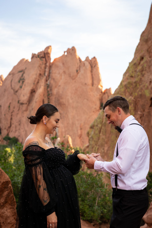 Garden of The Gods Colorado Elopement