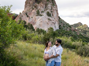 Garden of the Gods Maternity Photography