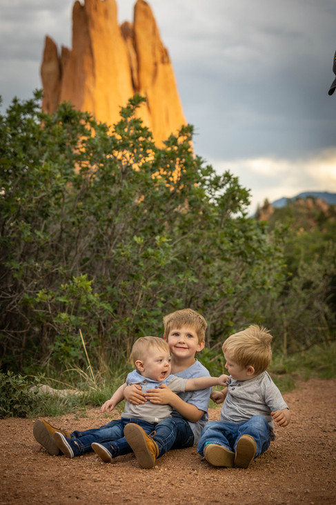 Garden of the Gods family photography