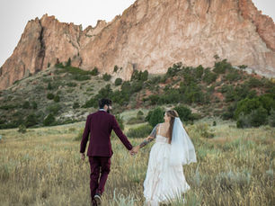elopement at Garden of the Gods