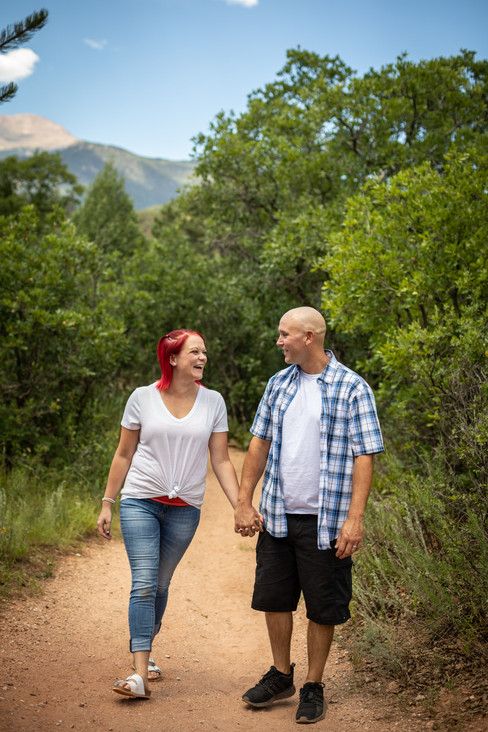 engagement photography at Garden of the Gods