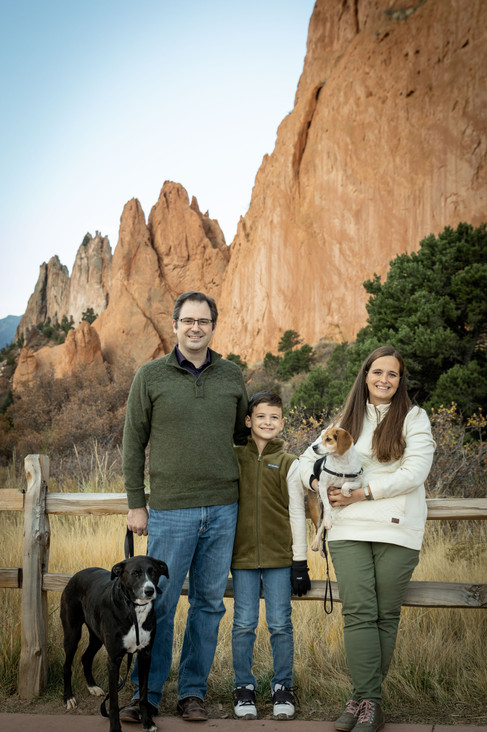 family and pet photography at Garden of the Gods