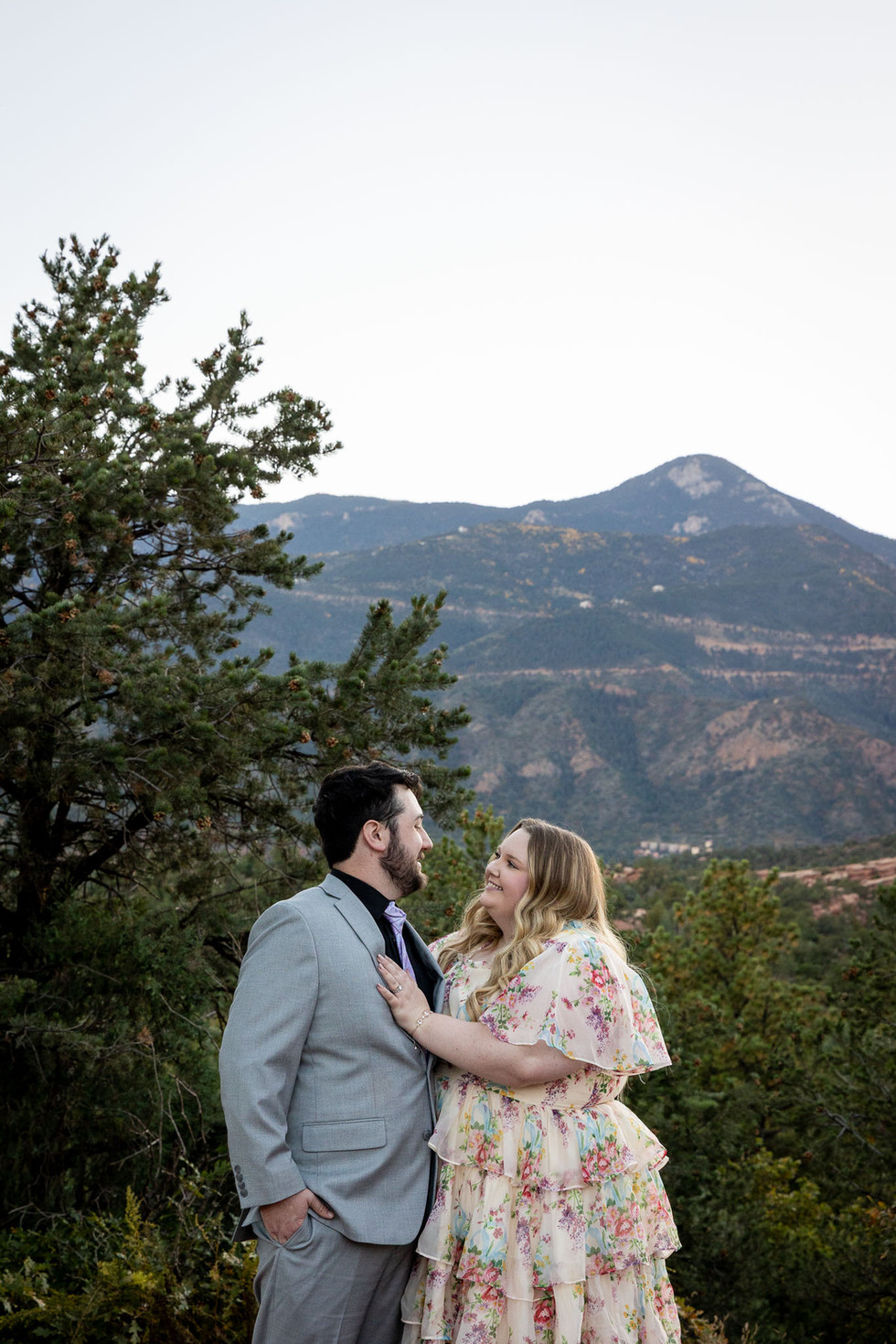 dog friendly elopement at garden of the gods
