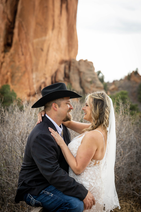 Garden of the Gods elopement in Colorado