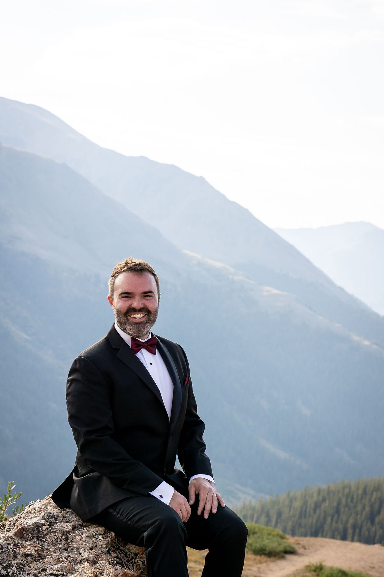 Colorado elopement ceremony at Independence Pass