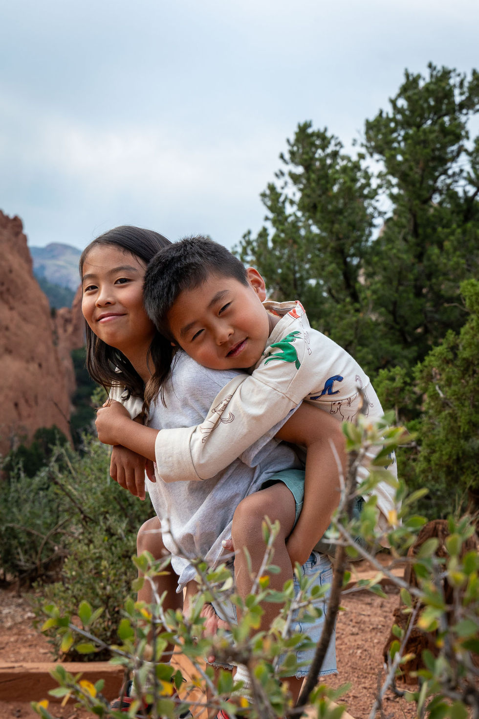 garden of the gods family session