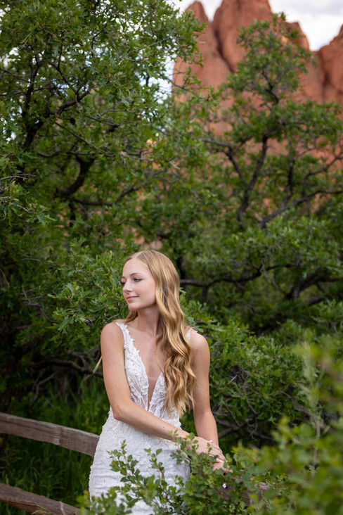 outdoor elopement photography Colorado Springs