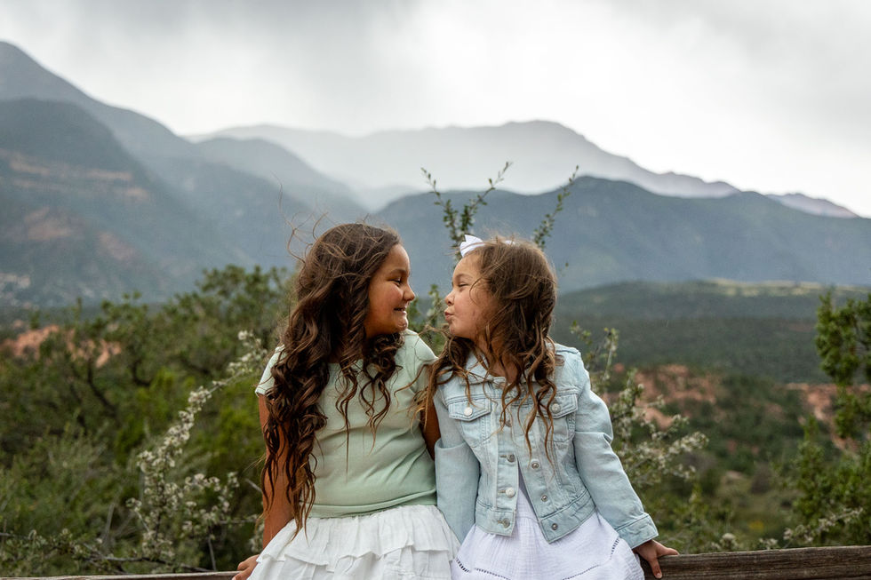 garden of the gods family session
