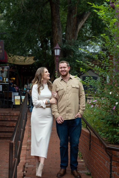 Downtown Manitou Springs engagement session