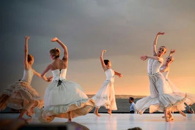 dansen dames.webp