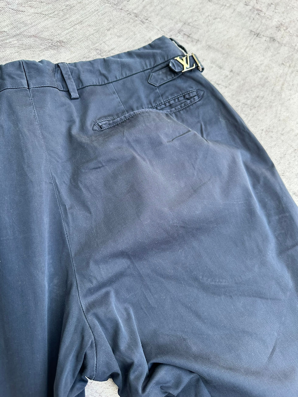 Thumbnail: Louis Vuitton Pants LV Initiales Logo Buckle Accent Navy size 44FR