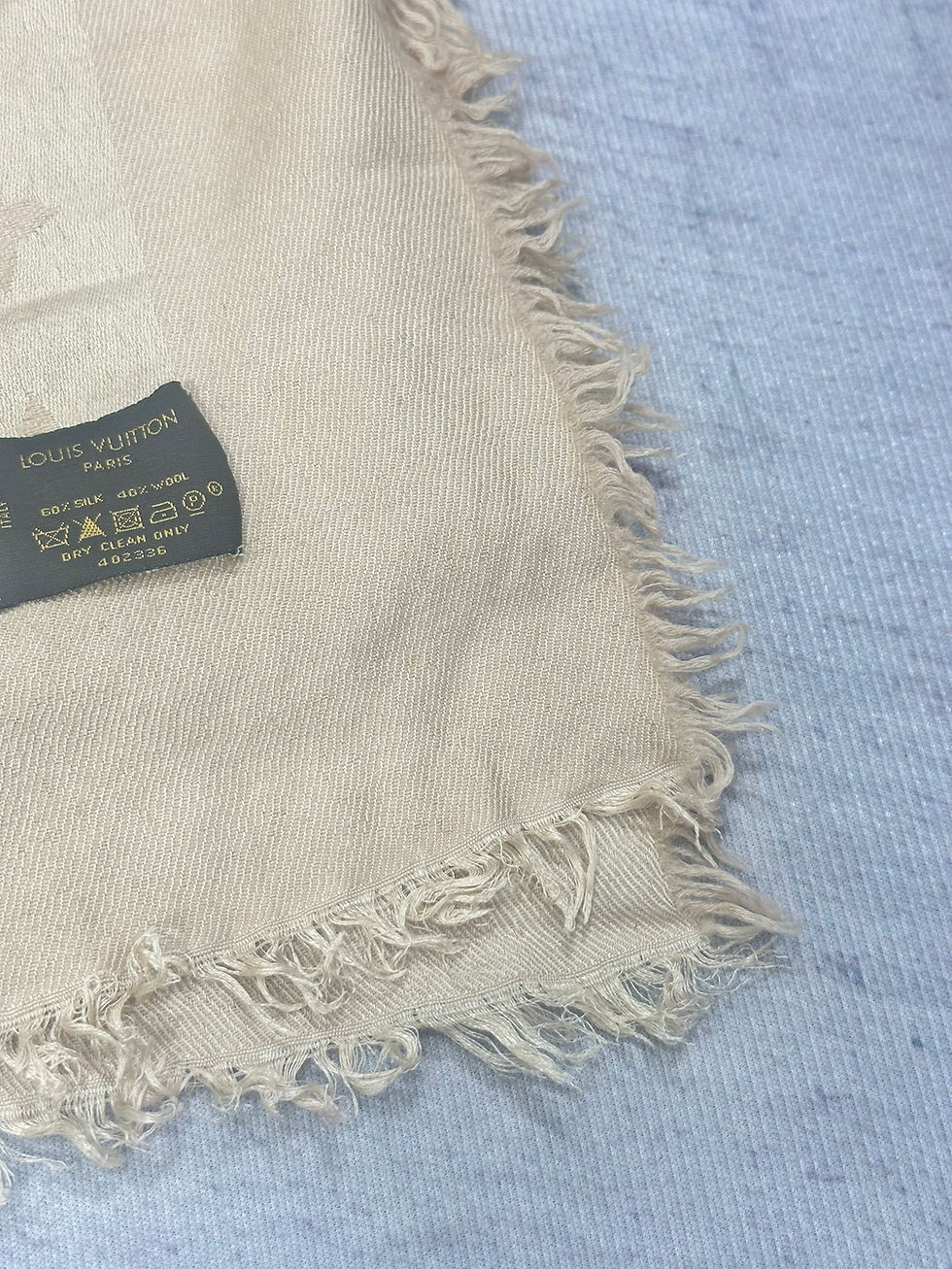 Miniatura: Louis Vuitton Handkerchief LV Monogram Paris Beige Silk and Wool