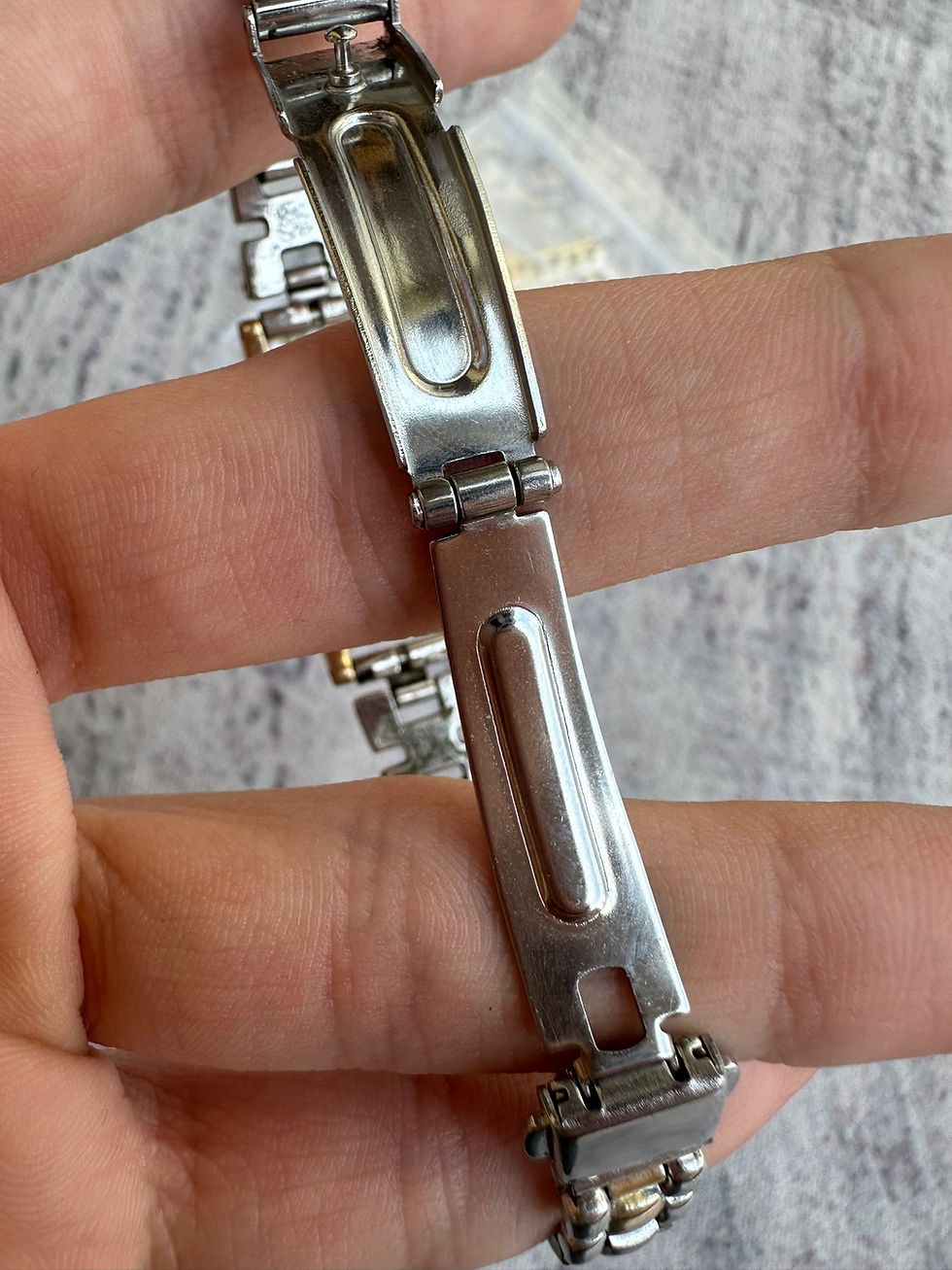 Thumbnail: Saint Laurent Watch YSL Cassandra Gold and Silver 29mm