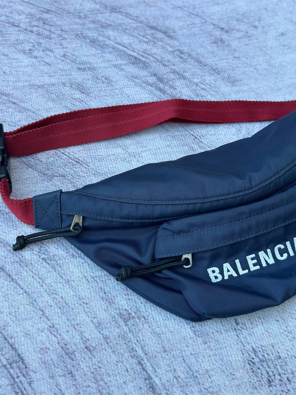 Thumbnail: Balenciaga Beltbag Logo Embroidery Navy and Red