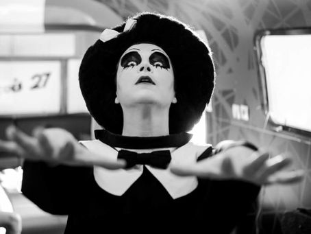 La Poison // Décadanse Générale