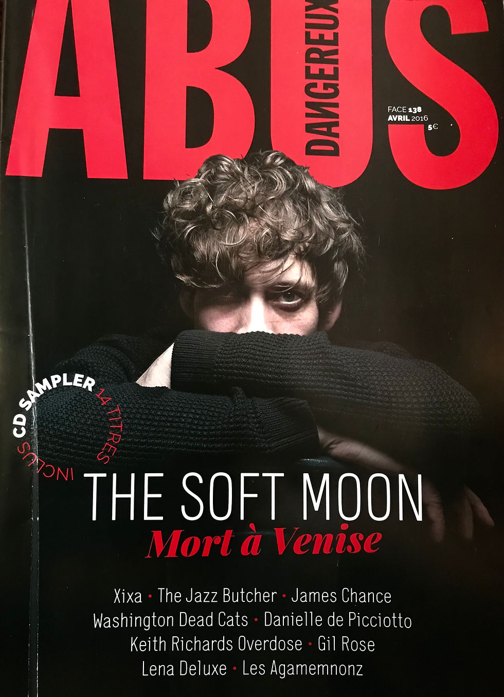 Hommage a Luis Vasquez, The Soft Moon dans Persona