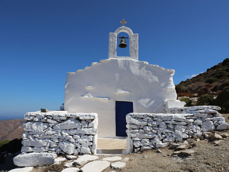 Et lite kapell langs vandrestien