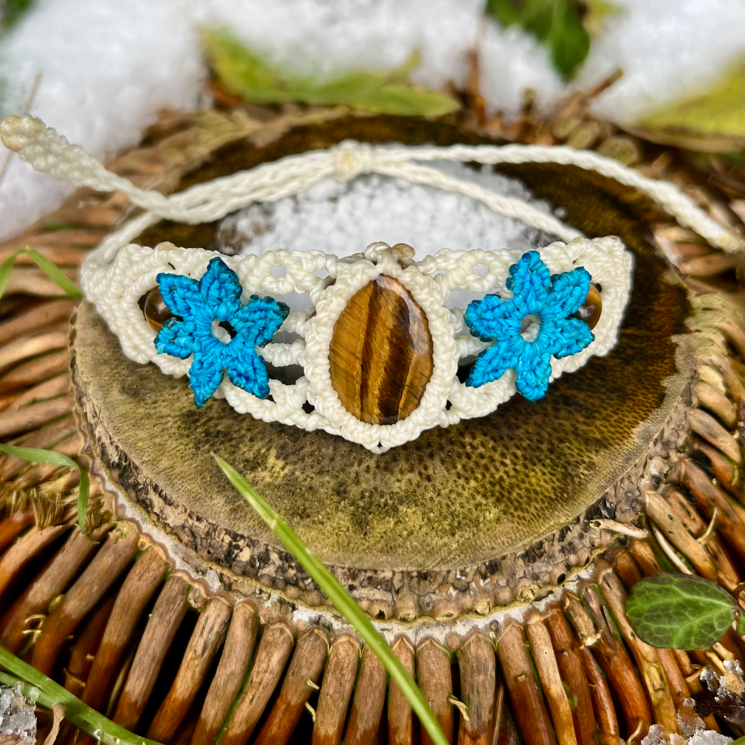 Winter Magic | Tiger Eye Bracelet