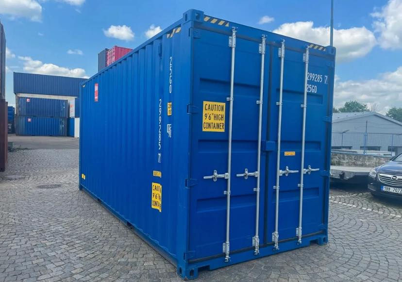 20ft Durable and secure shipping containers