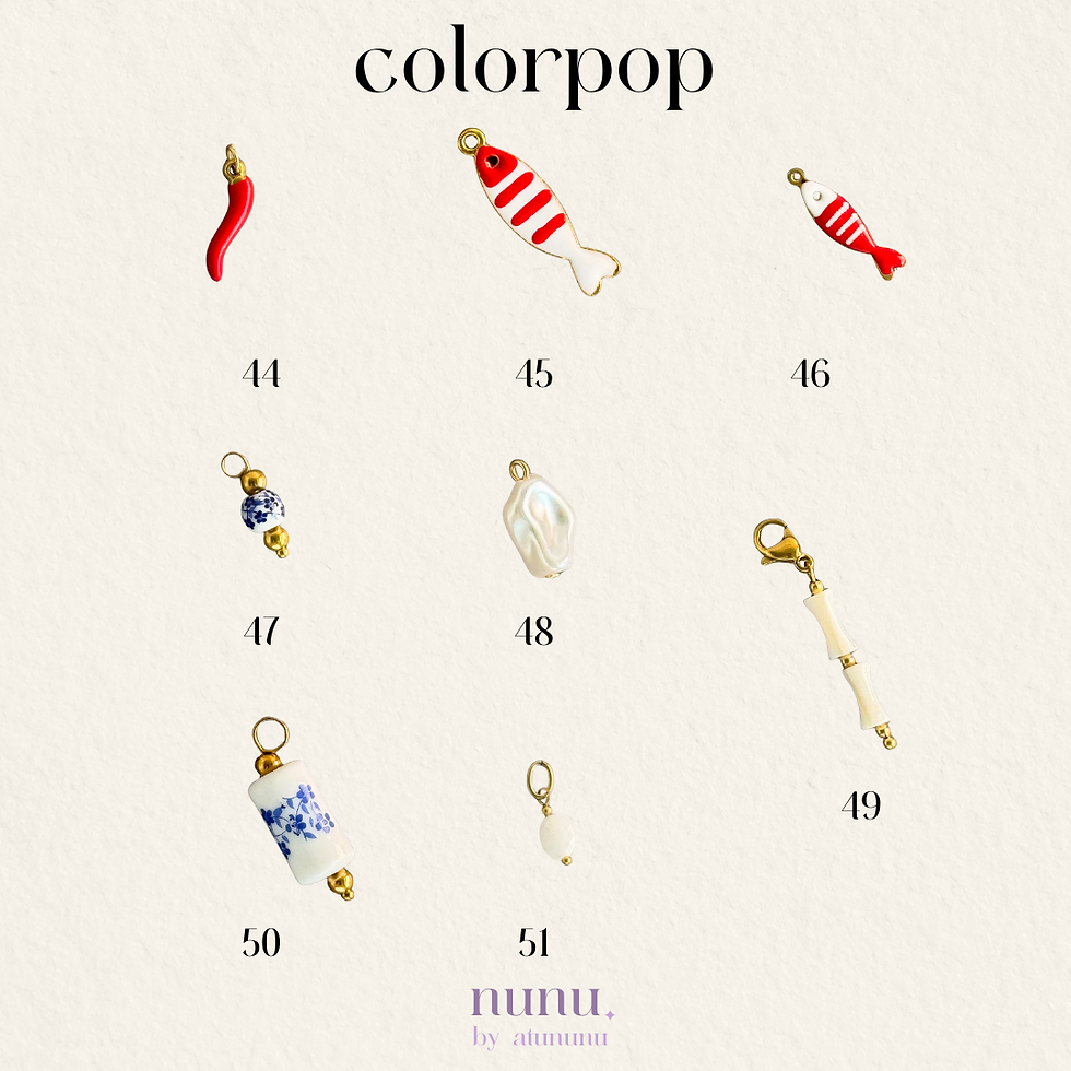 Miniatura: Lina con charms