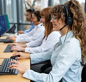 pessoas-que-trabalham-no-call-center.jpg
