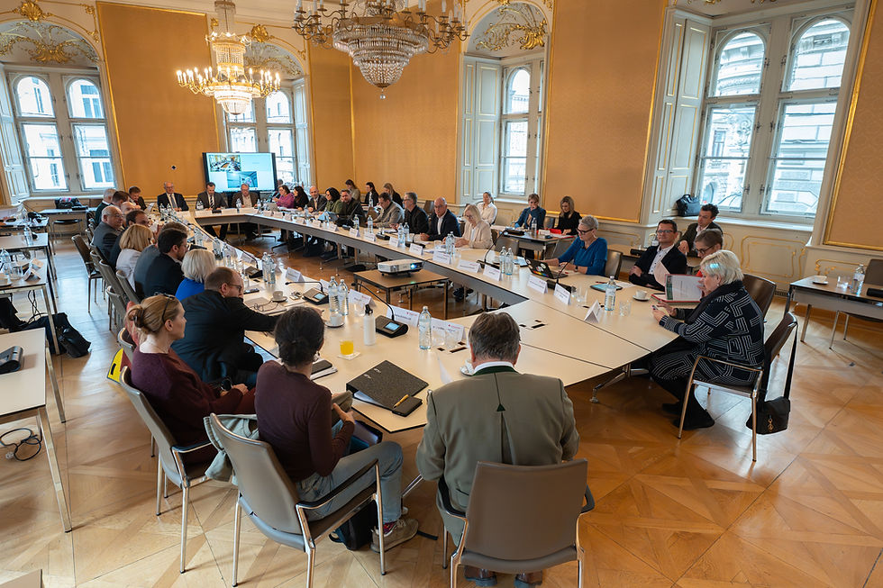 Beschlossen wurden zahlreiche Projekte und Maßnahmen für die Gesundheitsversorgung der Menschen in der Steiermark. © Land Steiermark/Robert Binder;