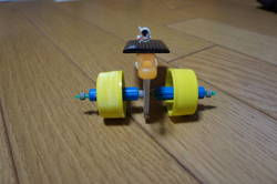 歯ブラシソーラーカー