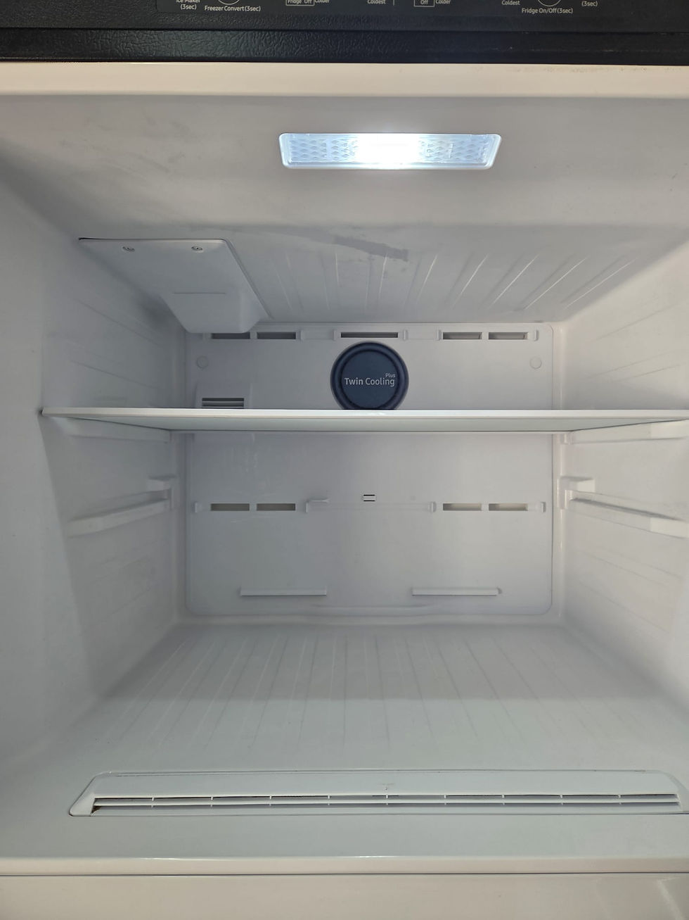 Top compartment open