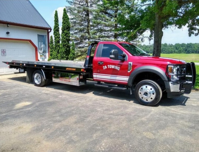 2A Towing logo