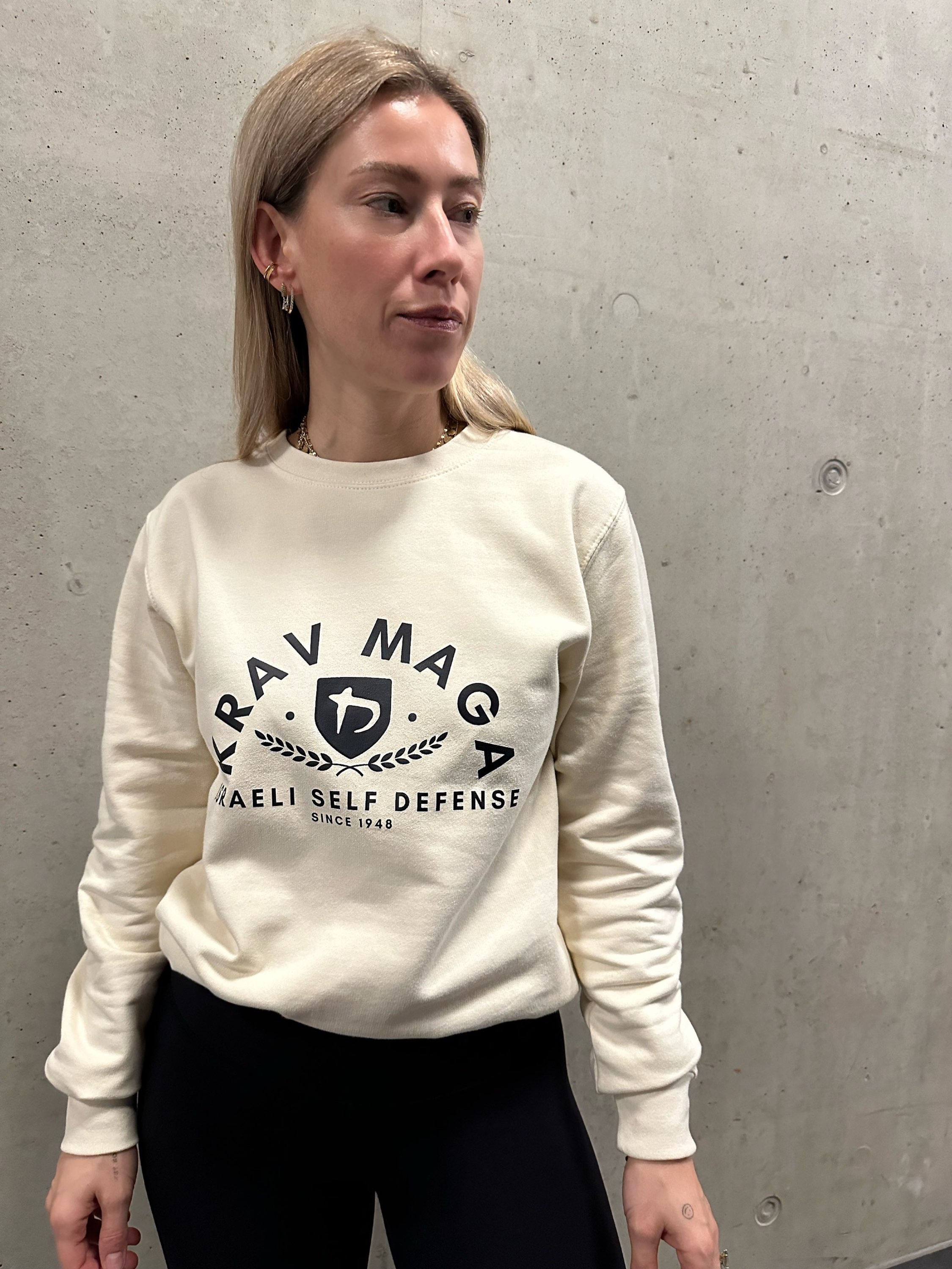 Krav Maga Self Defense Sweatshirt mit Frontprint