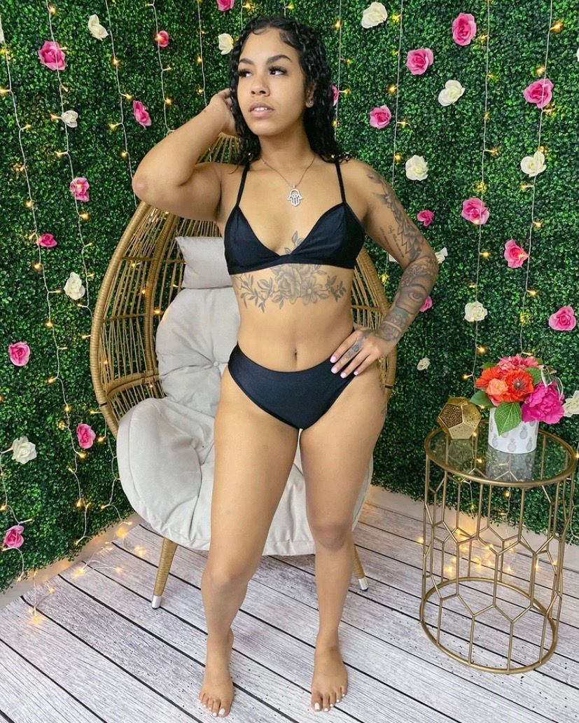 Thumbnail: BEACH VIBES