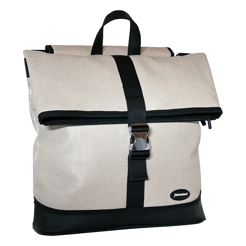 Miniaturbild: Einzeltasche Melan I  beige Glanz/schwarz 20 Liter, leicht nach rechts gedreht