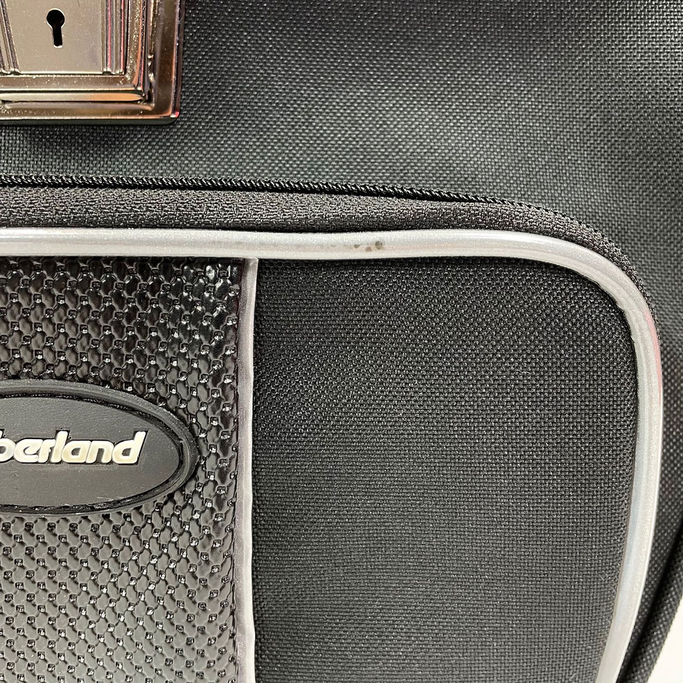 Miniaturbild: Einzeltasche Safe 16 Liter schwarz II. Wahl, Nachaufnahme der leicht beschädigten Reflexbiese