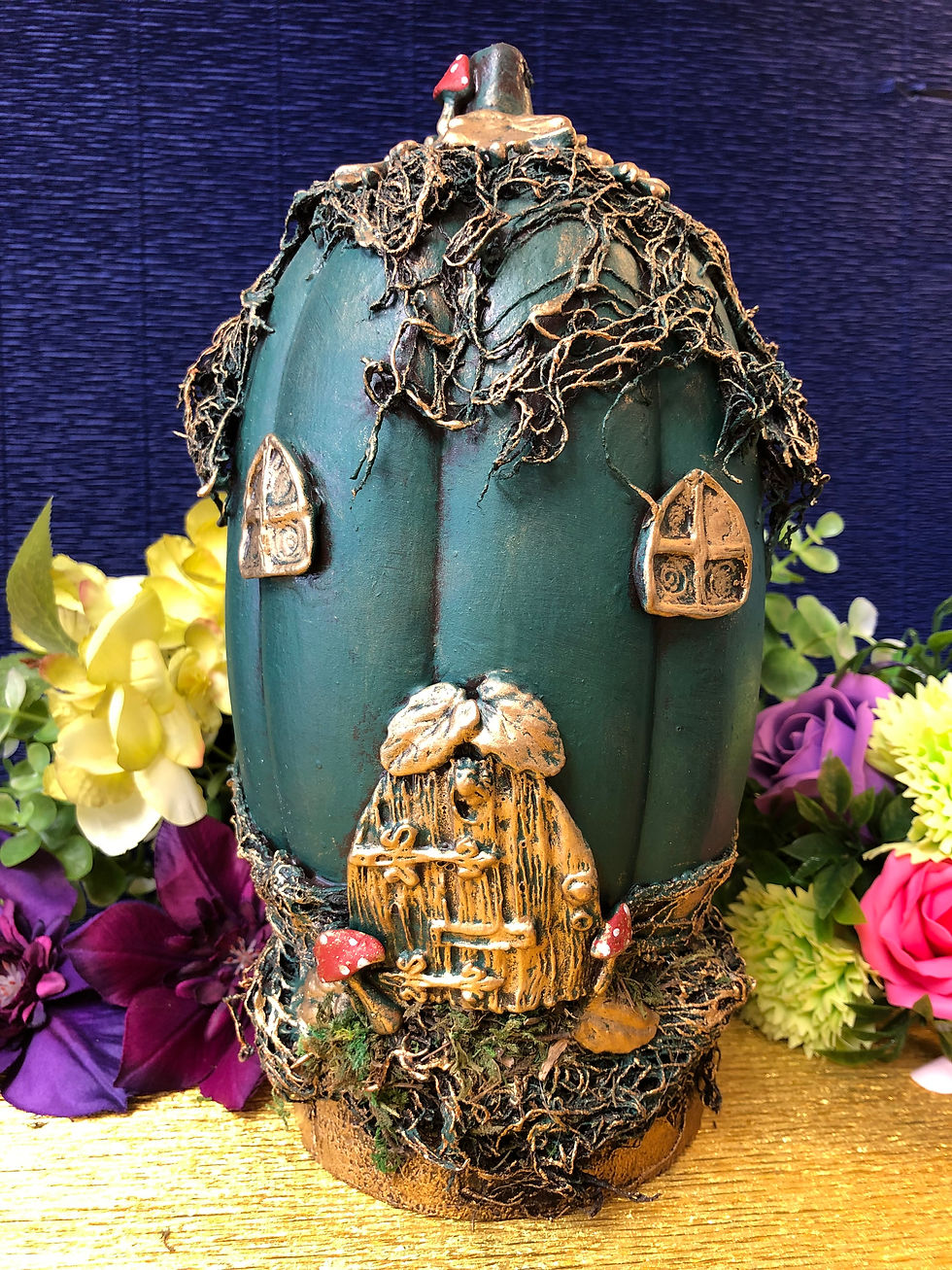 One Of A Kind Green Pumpkin House £30.99