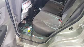 car-side-window-replacement-before