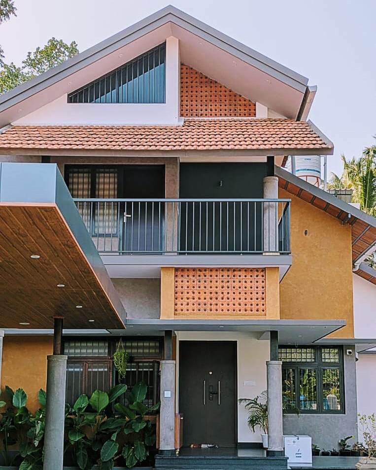 Subhash Residence, Thrissur — contemporary family home by Livespace Architects