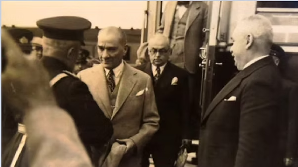 Atatürk ve İbrahim Akıncı