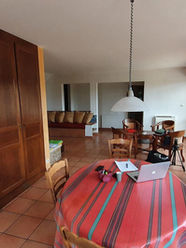 Ancienne salle à manger avant rénovation, futur emplacement du salon