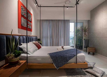 Suspended platform bed design idea with a wooden base