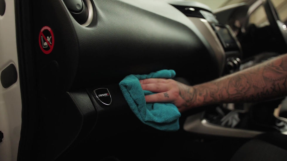 Thumbnail: תרסיס לניקוי מושבים של AutoFinesse