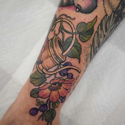 Neotrad_waterpot_color