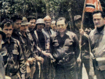 Hasan Tiro, Pendeklarasi GAM 1976, bersama pasukannya, tahun 1977/Foto: Hasan Tiro dan Pergolakan Aceh.
