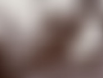 Dr. Willem Gerbrand Boorsma menikmati teh di Bogor. (Tropenmuseum).