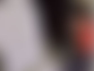 Maia Estianty nyekar ke makam eyangnya, HOS Tjokroaminoto, sebelum syuting Guru Bangsa. (Dok. Pribadi).