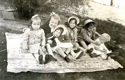 hoover, maryann, jane, shirley, alice, sally & jane 1946